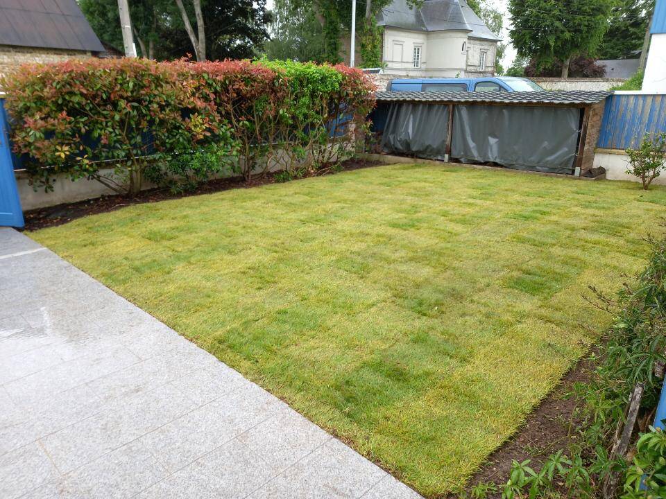 Faire installer du gazon par un paysagiste au Havre