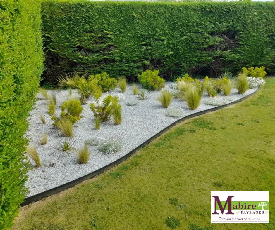 Trouver un professionnel pour installer des graviers décoratifs dans mon jardin au Havre